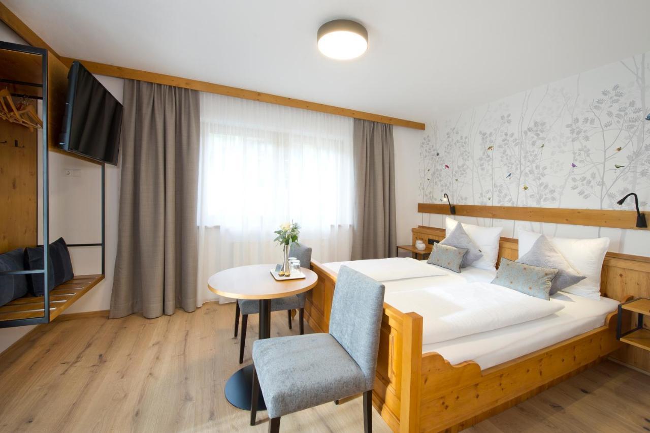 Vierjahreszeiten Hotel 4*